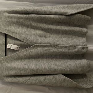 Gap sweater NWT